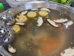 -牛一煲美食(江高店)