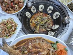 -丹水桥地锅鱼·翘嘴鲌·地方特色全鱼宴(丹江口大坝店)