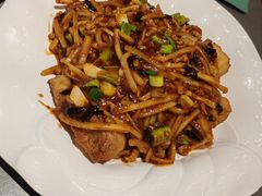 -邑金陵北京烤鸭店·现炒家常菜(ITC MALL店)