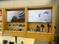 -DJI大疆(深圳华强北曼哈授权体验店)