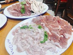 -华哥新鲜猪精品美食