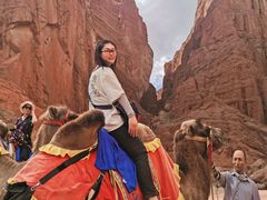 -天山神秘大峡谷