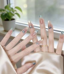 -LILY NAILS美甲美睫