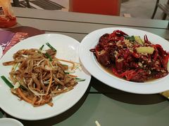 -喷泉广场餐厅·宵夜·海鲜烧烤大排档(长隆企鹅酒店)