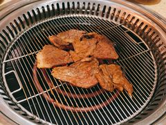 烤澳洲谷饲雪花上脑肉-妙香居韩国烤肉(鹏瑞利季华广场店)