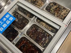 -贵府酸汤牛肉火锅·贵州老字号(飞山街店)