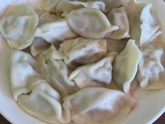 -东北四季饺子王(华山路店)