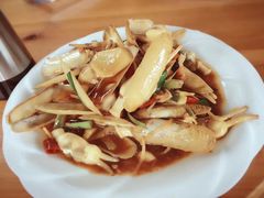 -胖大嫂渔家排档(半边山店)
