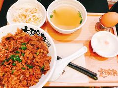 -熊吞·大碗丼烧肉饭(济宁万达广场店)