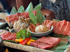 -炼火烤肉店