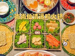 -尚尚仙·酸汤猪手·猪肚鸡火锅(华联万柳购物中心店)