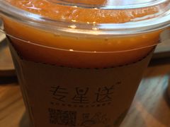 -星巴克臻选(上海中环广场2F店)