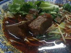 -忆碗面(华新街店)
