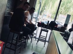 -星巴克(镇江丹阳金鹰天地店)