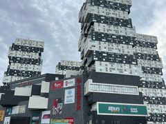 -资和信百货商场