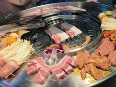 -哈哈碳都·牛肋条无限自助烤肉(宝龙店)