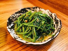 -默加东南亚美食(大宁音乐广场店)