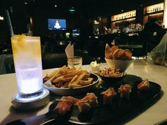 -STARRY CAFE & LOUNGE BAR(高新店)