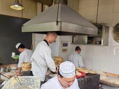 -东伊顺(高银街店)