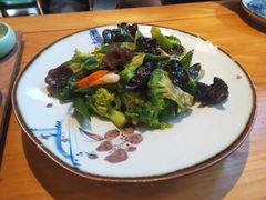 山茶油炒远郊时蔬-顺承小院儿