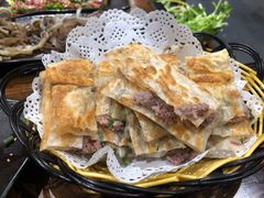 -乡土黄·鲜牛肉火锅·小龙虾(兴业街店)