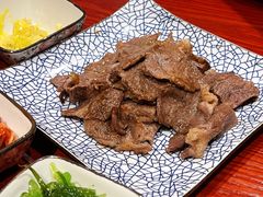 -喜牛烧肉酒场·黑金店(威高广场店)