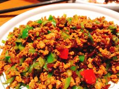 -云海肴·汽锅鸡·云南菜(天山百盛优客店)