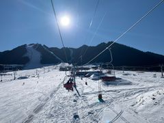 -丝绸之路山地度假区滑雪场