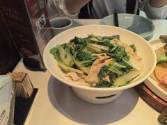 -江城小馆陕南妈妈菜·全球旅行餐厅(钟楼店)
