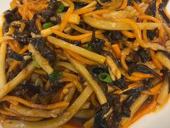 -淄博蓝海国际大饭店·蓝钻国际美食自助百汇(柳泉路店)