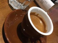 意式浓缩-藏猫猫咖啡主题馆(中央大道店)