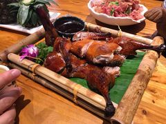 -老滇山寨•云南特色菜•地方菜•民族风情歌舞表演(金碧店)