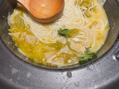 -九锅一堂酸菜鱼(新南凯德直营店)