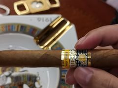 -哈瓦那雪茄酒廊超市(武汉天地分店)