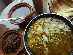 锅边馍馍-有红鸡毛店·川菜(建设路店)