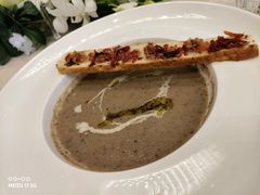 -上海漕河泾万丽酒店