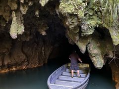 -怀托摩萤火虫洞