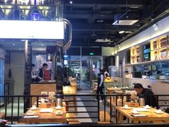 大堂-木屋烧烤(龙湖天街店)