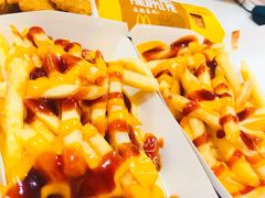 芝士酱香薯条-麦当劳(轻轨曹杨路店)