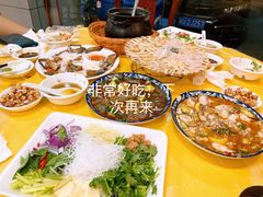 -官塘陈记鱼生·潮汕砂锅粥·牛肉火锅(潮枫路总店)