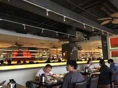 -大头虾越式风味餐厅(光明广场店)