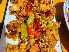 -满盆红龙虾(开发区店)