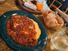 红烩牛肉蛋包饭-羽深肉铺 Steak & Wine