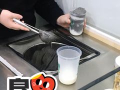 -林小柔绿豆沙牛乳(陆家嘴店)