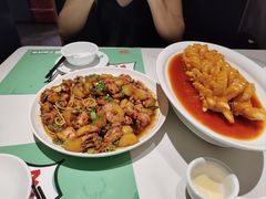 -鑫小城故事·藕汤·家常菜(台北一路总店)