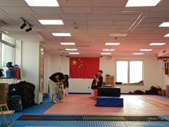 -adidas壹跆运动馆(世纪经贸大厦店)
