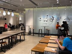 大堂-喜茶(深圳东门1234店)