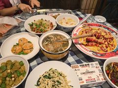-阿财老铺·老蚌埠龙虾城(华夏总店)