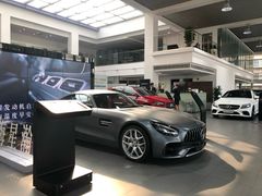 -上海星瀚奔驰4S店(红柳路店)