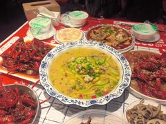 -李双猪·小龙虾·烧烤·羊肉煲(乐山店)